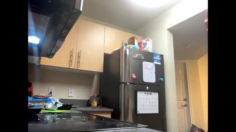 dizzinsweatyy online show from 02-14-25, 11:53