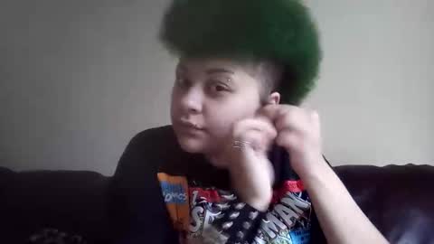 dizzinsweatyy online show from 12-21-25, 08:49