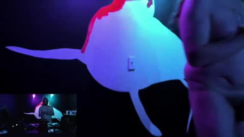 Snapshot of dj_capitain_claw chatting on 02-03-25, 10:54 Adrian Arturo online show from 02-03-25, 10:54