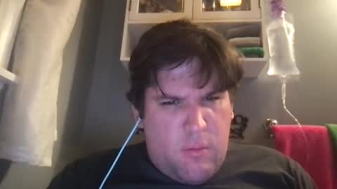 Snapshot of dj_stud chatting on 12-01-25, 05:34 dj_stud online show from 12-01-25, 05:34