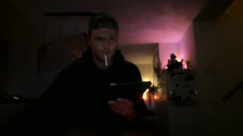 Snapshot of dj_ziggo chatting on 01-06-25, 12:27 dj_ziggo online show from 01-06-25, 12:27
