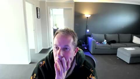 Snapshot of djallnightlong chatting on 05-25-26, 02:17 djallnightlong online show from 05-25-26, 02:17