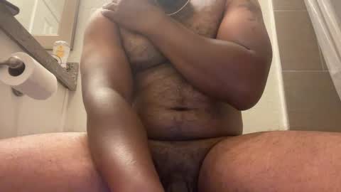 Snapshot of djblackdaddy chatting on 09-28-25, 09:25 djblackdaddy online show from 09-28-25, 09:25