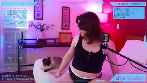 Snapshot of djentslut chatting on 02-27-26, 01:38 djentslut online show from 02-27-26, 01:38