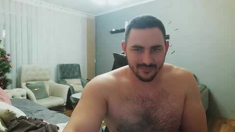 Snapshot of djmute chatting on 01-08-26, 03:47 STR8 BOYv online show from 01-08-26, 03:47