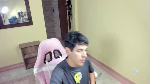 Alex Trejo online show from 11-12-25, 03:45