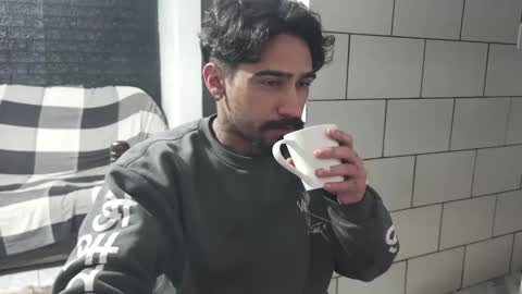 AmigodotadoZL online show from 10-20-25, 04:13