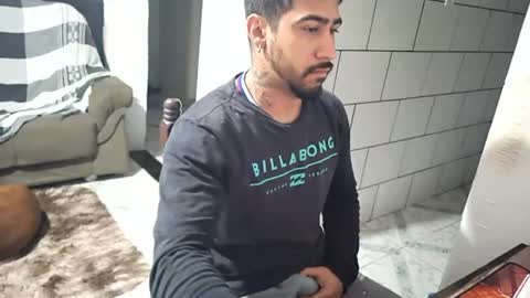 Snapshot of dmacedo96 chatting on 06-23-26, 11:52 AmigodotadoZL online show from 06-23-26, 11:52