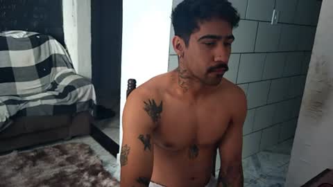 Snapshot of dmacedo96 chatting on 08-06-26, 01:46 AmigodotadoZL online show from 08-06-26, 01:46