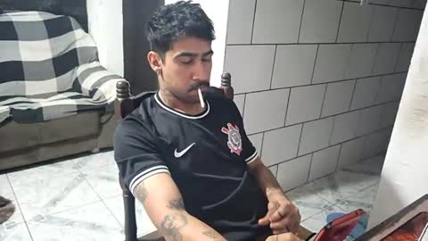 Snapshot of dmacedo96 chatting on 08-07-26, 12:18 AmigodotadoZL online show from 08-07-26, 12:18