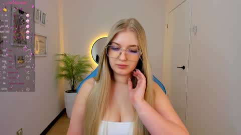 Alice online show from 01-15-25, 02:27