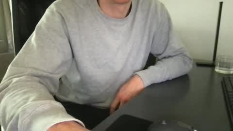 Snapshot of doctor_luv_69 chatting on 05-18-26, 05:57 doctor_luv_69 online show from 05-18-26, 05:57