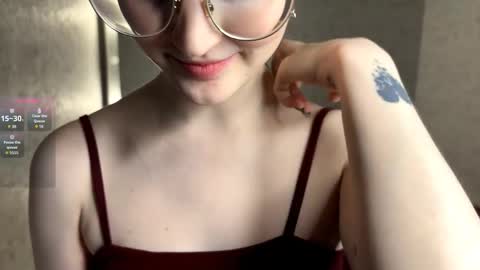 Snapshot of dodiebabikian chatting on 05-22-26, 09:20 Annie PVT IS OPEN online show from 05-22-26, 09:20