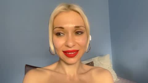 Anna online show from 06-05-26, 11:38
