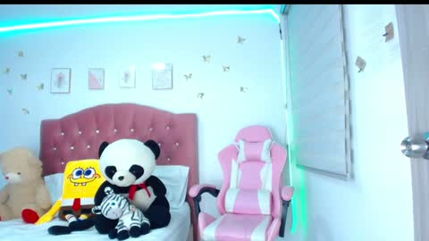 Snapshot of doe_sofi chatting on 02-04-25, 05:21 sofi online show from 02-04-25, 05:21