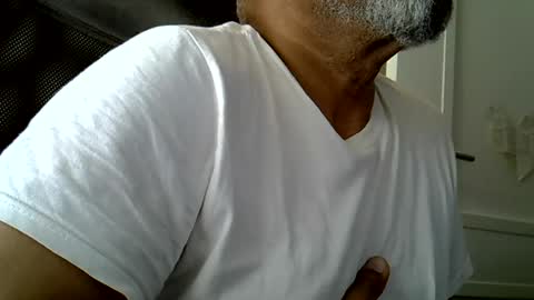 Snapshot of dofrank969 chatting on 07-17-26, 08:32 dofrank969 online show from 07-17-26, 08:32