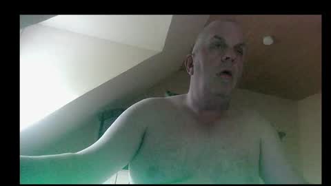 doggy2629 online show from 05-14-26, 06:20