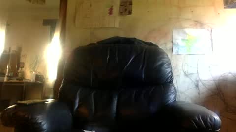 dogstarmanitee online show from 02-04-25, 08:35