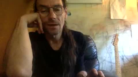 Snapshot of dogstarmanitee chatting on 11-19-25, 08:25 dogstarmanitee online show from 11-19-25, 08:25