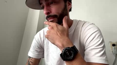 Snapshot of doingmek9 chatting on 11-09-25, 12:47 doingmek9 online show from 11-09-25, 12:47