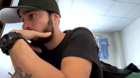 Snapshot of doingmek9 chatting on 01-10-26, 03:58 doingmek9 online show from 01-10-26, 03:58