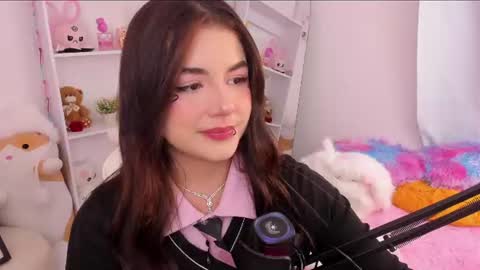 Snapshot of dolce_antonellaa chatting on 06-16-26, 01:08 antonella online show from 06-16-26, 01:08
