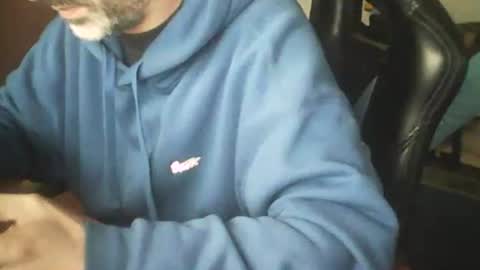 Snapshot of dolcedillei chatting on 11-17-25, 12:44 dolcedillei online show from 11-17-25, 12:44