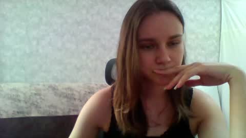 dolcezza_ online show from 05-06-26, 10:42