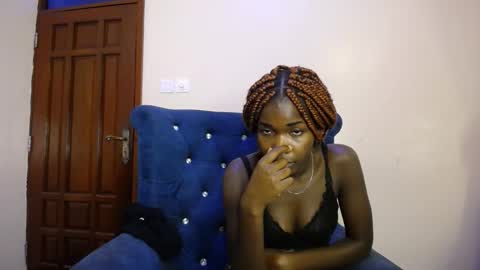 Snapshot of doll4daddy chatting on 09-10-25, 07:03 Lina online show from 09-10-25, 07:03