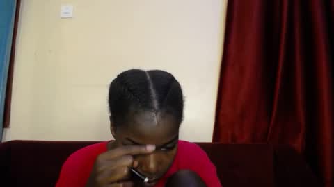 Snapshot of doll4daddy chatting on 10-01-25, 02:34 Lina online show from 10-01-25, 02:34