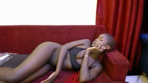 Snapshot of doll4daddy chatting on 10-13-25, 03:28 Lina online show from 10-13-25, 03:28