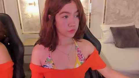 Snapshot of doll_eyeess_ chatting on 09-27-25, 02:33 D  online show from 09-27-25, 02:33