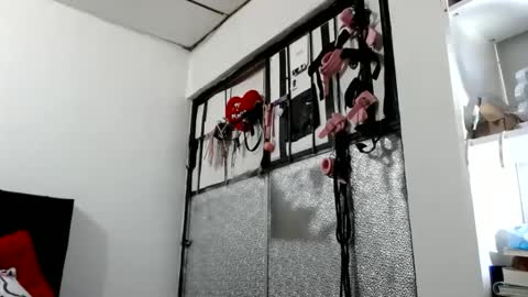 Snapshot of doll_sary chatting on 01-21-25, 01:50 Catherine XXX online show from 01-21-25, 01:50