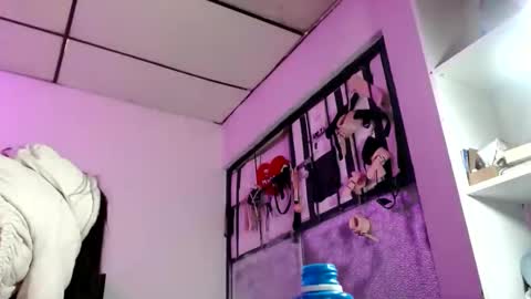 Snapshot of doll_sary chatting on 02-11-25, 06:11 Catherine XXX online show from 02-11-25, 06:11