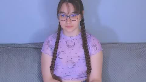 Snapshot of doll_tessa chatting on 05-12-26, 07:38 Tessa online show from 05-12-26, 07:38