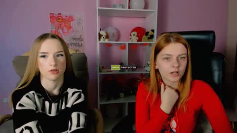 Snapshot of doll_vey chatting on 02-26-25, 01:19 doll_vey online show from 02-26-25, 01:19