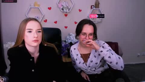 Snapshot of doll_vey chatting on 03-01-25, 03:27 doll_vey online show from 03-01-25, 03:27