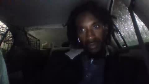 Snapshot of dollar_9xxx chatting on 10-28-25, 04:27 DollArs 9xxDx online show from 10-28-25, 04:27