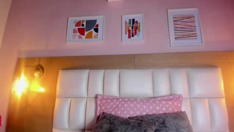 Abril online show from 01-25-25, 11:34