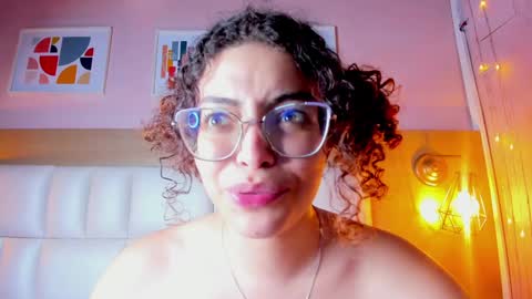 Abril online show from 02-08-25, 01:54