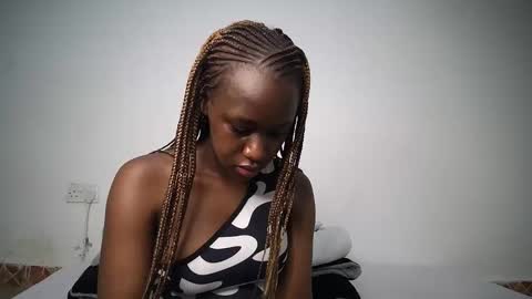 Snapshot of dollberry chatting on 12-26-24, 11:32 dollberry online show from 12-26-24, 11:32