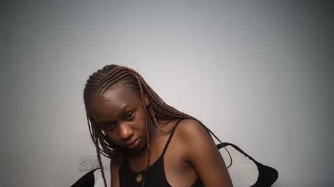 Snapshot of dollberry chatting on 12-28-24, 06:40 dollberry online show from 12-28-24, 06:40