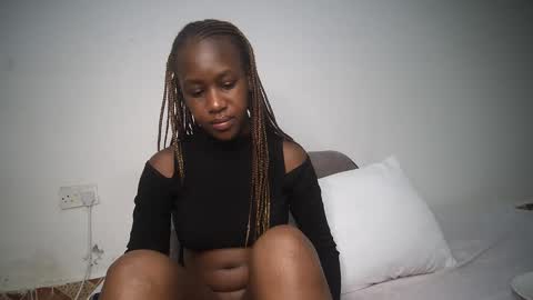 Snapshot of dollberry chatting on 12-30-24, 05:48 dollberry online show from 12-30-24, 05:48