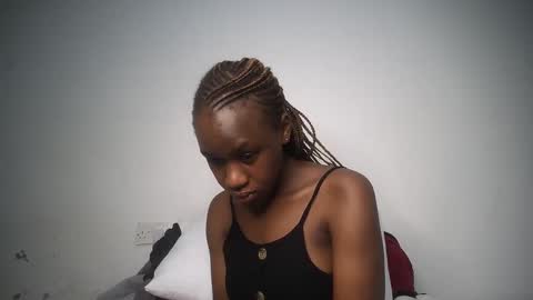 Snapshot of dollberry chatting on 01-04-25, 01:42 dollberry online show from 01-04-25, 01:42