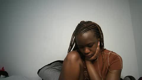 Snapshot of dollberry chatting on 01-06-25, 11:31 dollberry online show from 01-06-25, 11:31