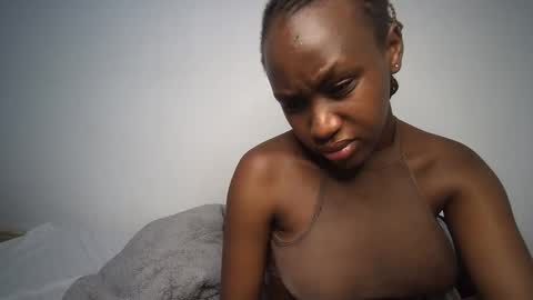 Snapshot of dollberry chatting on 01-15-25, 08:58 dollberry online show from 01-15-25, 08:58