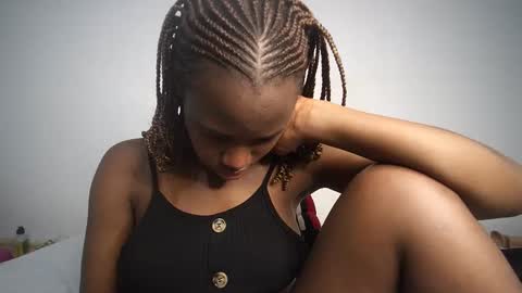 Snapshot of dollberry chatting on 02-02-25, 01:45 dollberry online show from 02-02-25, 01:45