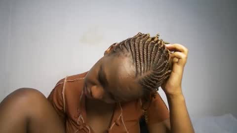 Snapshot of dollberry chatting on 02-05-25, 10:55 dollberry online show from 02-05-25, 10:55