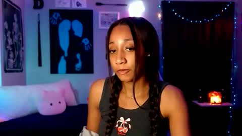 Princess DollfaceBeauty online show from 10-19-25, 01:50