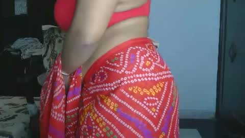 dolly_2 online show from 03-19-26, 04:38